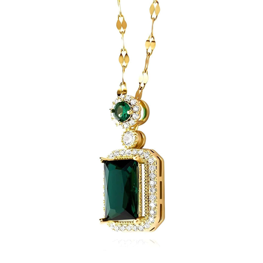 18K Gold Necklace with a Captivating Green Glow