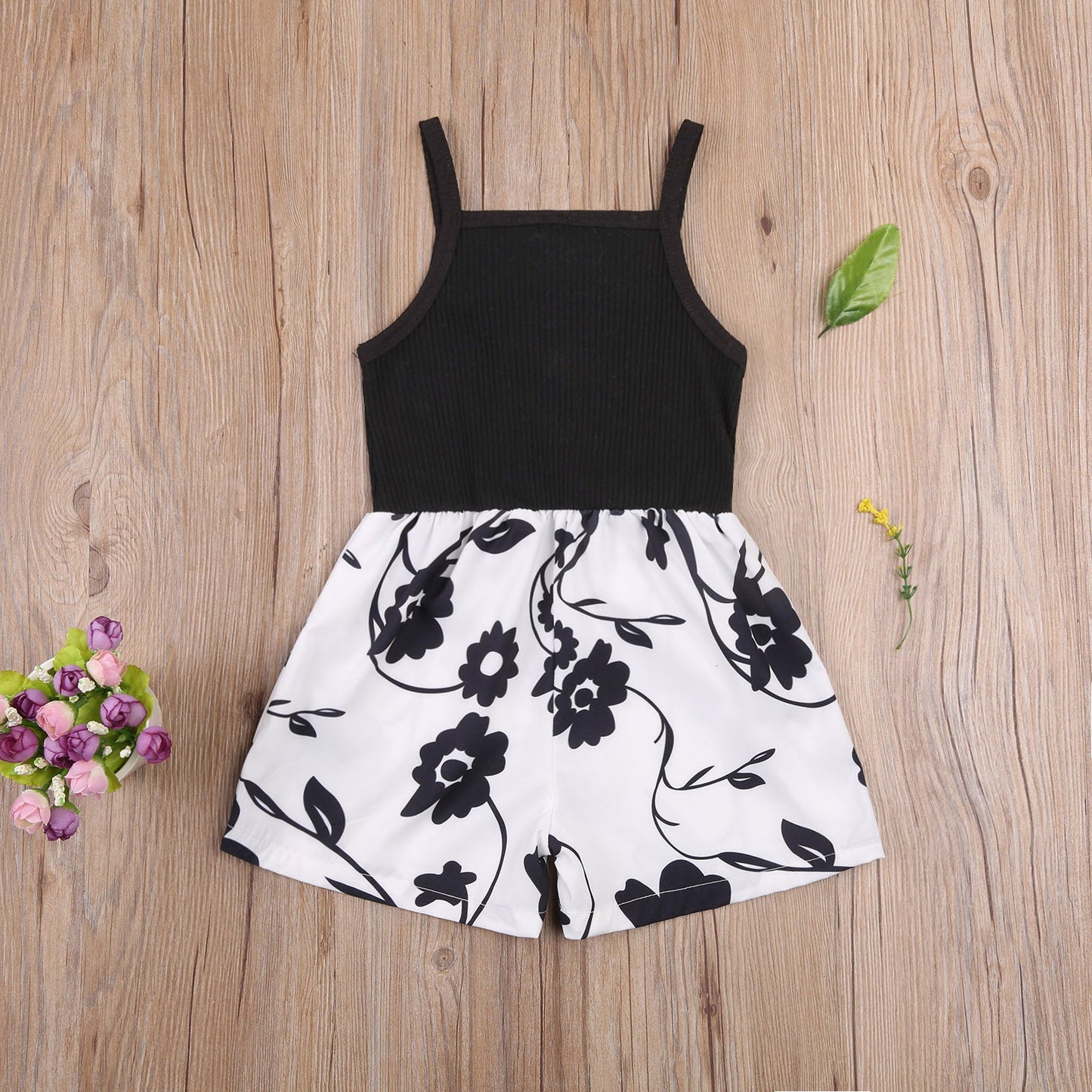 Girl's Sleeveless Printed Buttoned Bodysuit